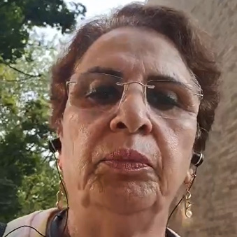 زهرا صادقی